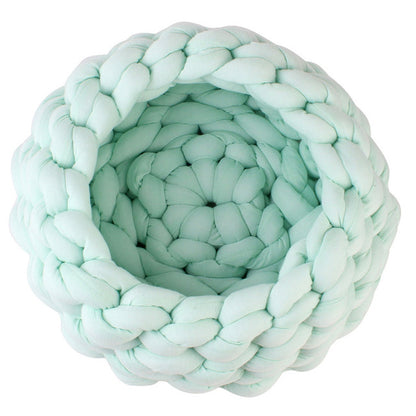 Braided Dog Bed Warming Dog House