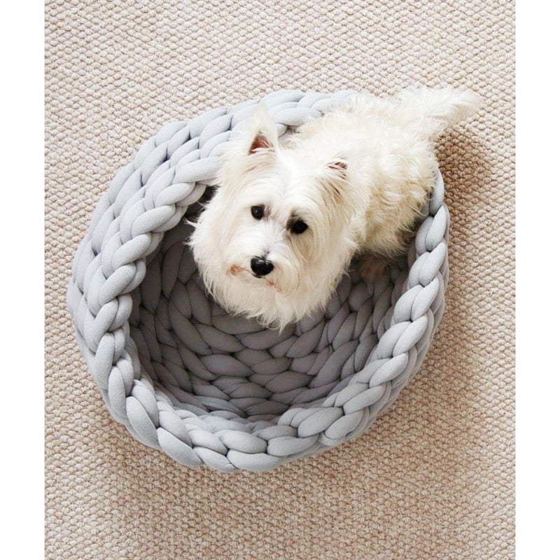 Braided Dog Bed Warming Dog House