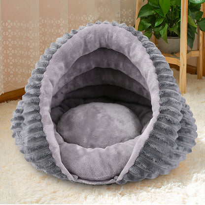 Half Enclosed Conch Cat's Nest